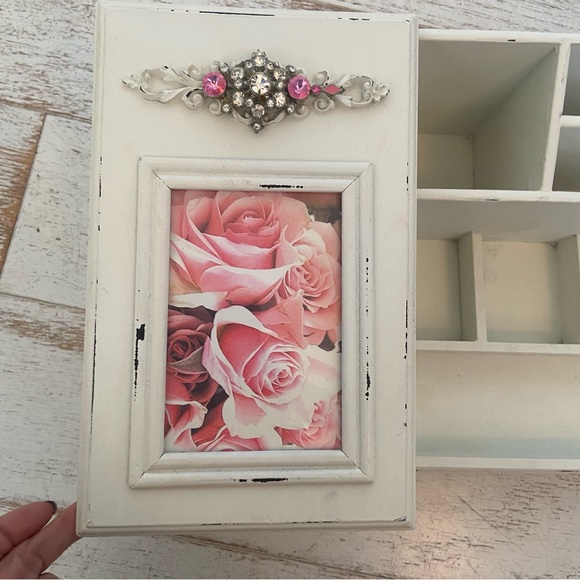 Super sweet vintage shabby chic desk,makeup,jewelry organizer with rhinestones - Picture 8 of 9